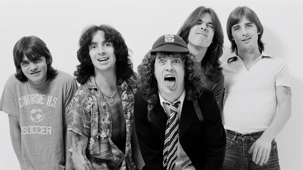 Malcolm Young l’architecte silencieux d'ACDC 