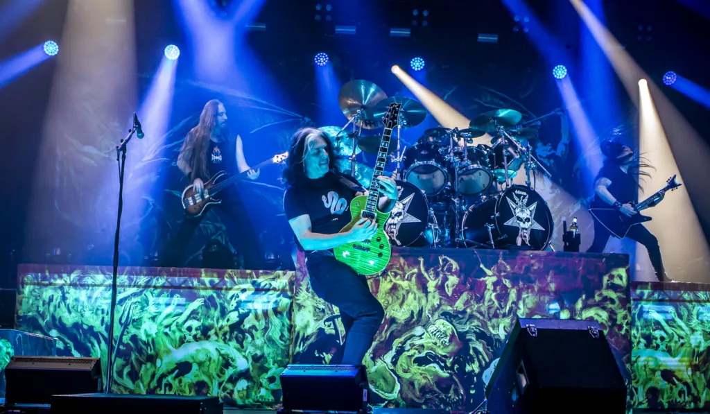 Testament, Anthrax, Kreator : un live au bord du chaos! Testament, Anthrax, Kreator : un live au bord du chaos!