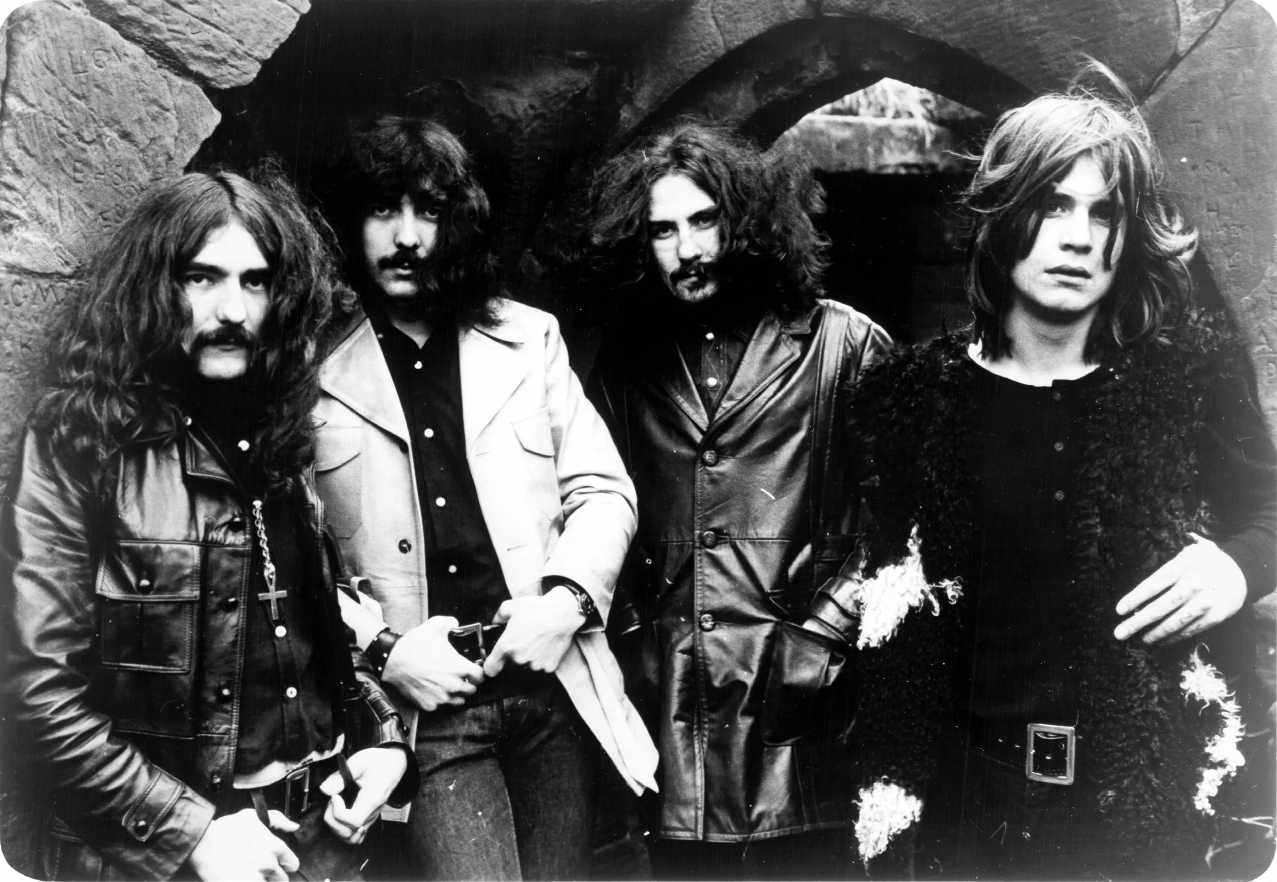 Black Sabbath 1 scaled