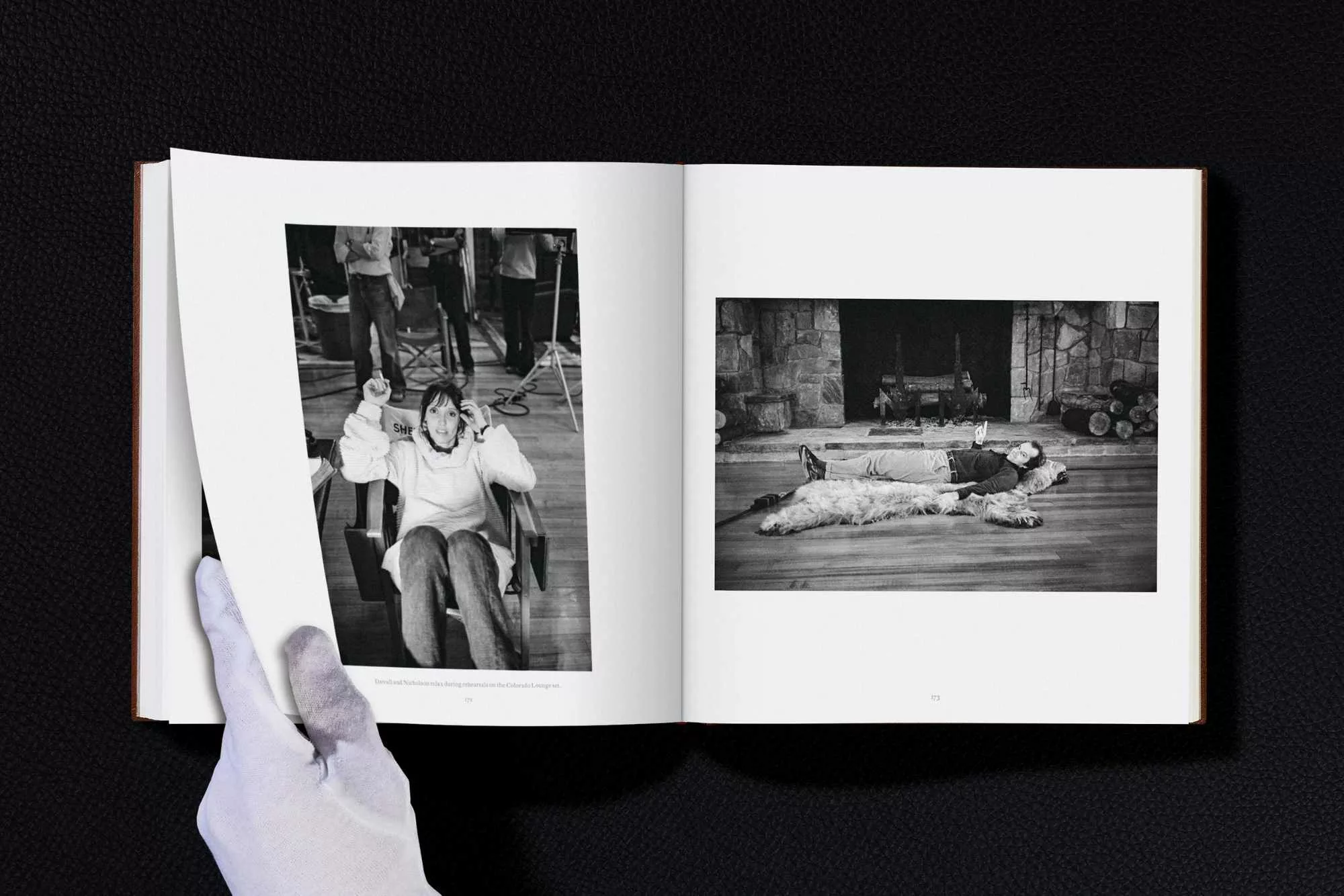 KUBRICK THE SHINING VA GB SCRAPBOOK OPEN002 172 173 X 08085 1