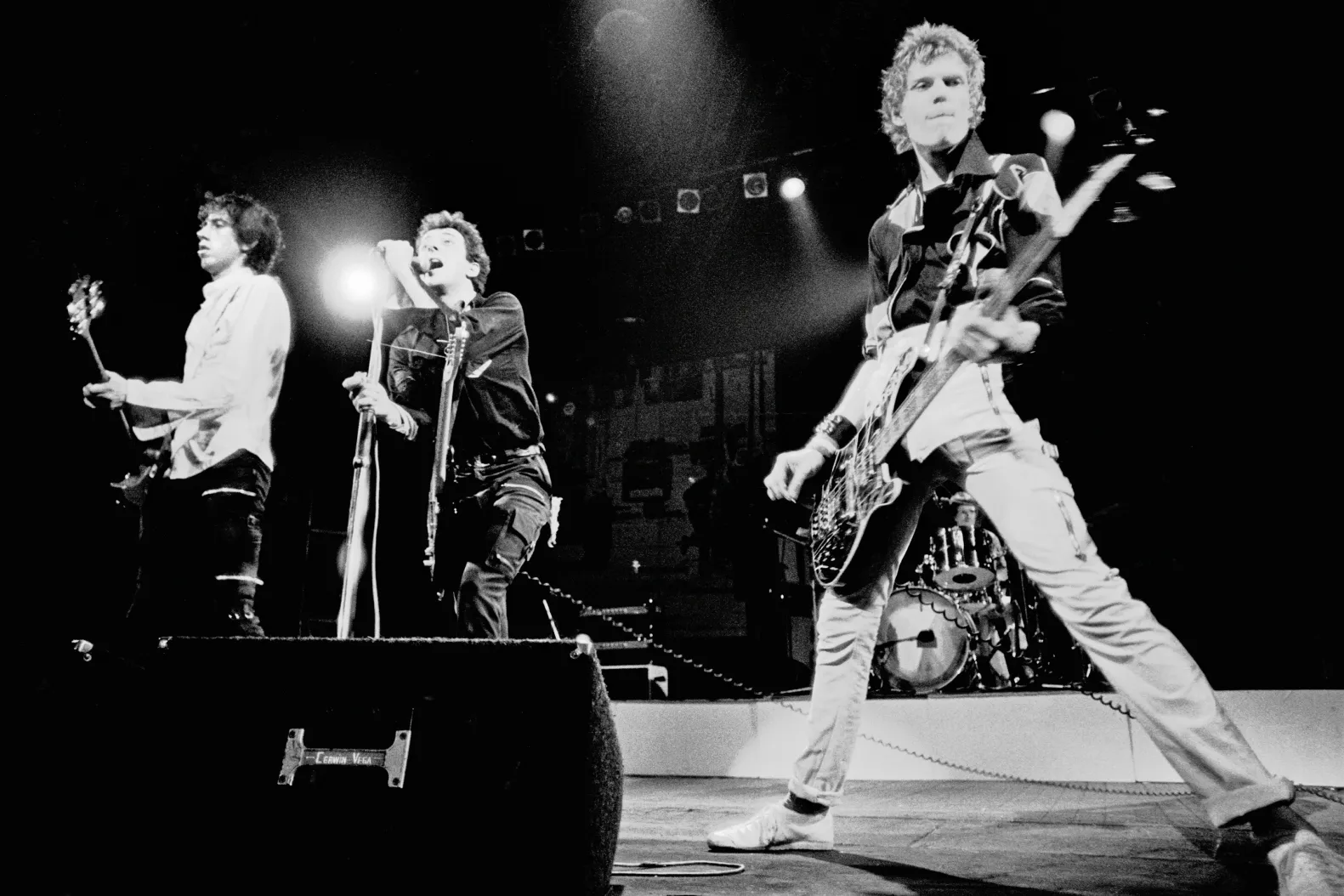 L'histoire de The Clash, entre révolte londonienne et chroniques électriques 21 THE CLASH