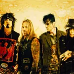 THE DIRT – MÖTLEY CRÜE