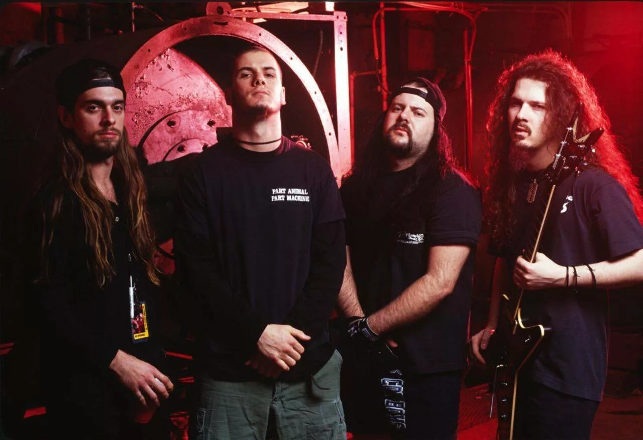 pantera vulgar display of power 4