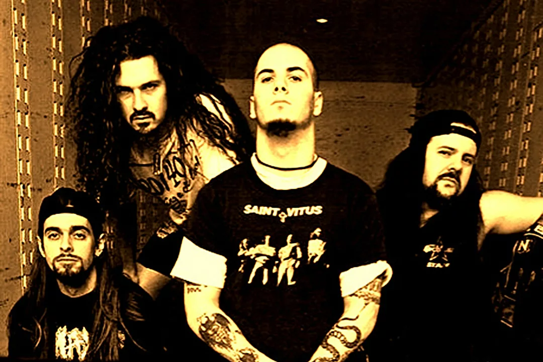 Les 50 Plus Grands Groupes de Metal des 100 Dernières Années 6 Pantera - Vulgar display of power