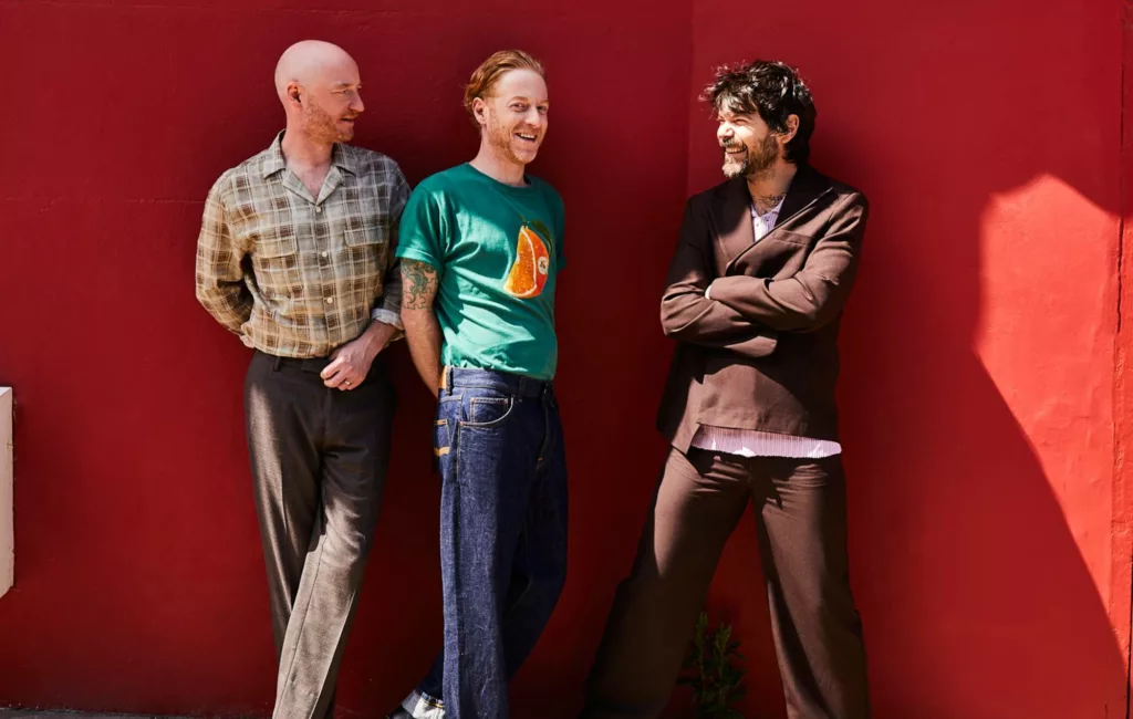 Biffy Clyro - Futique