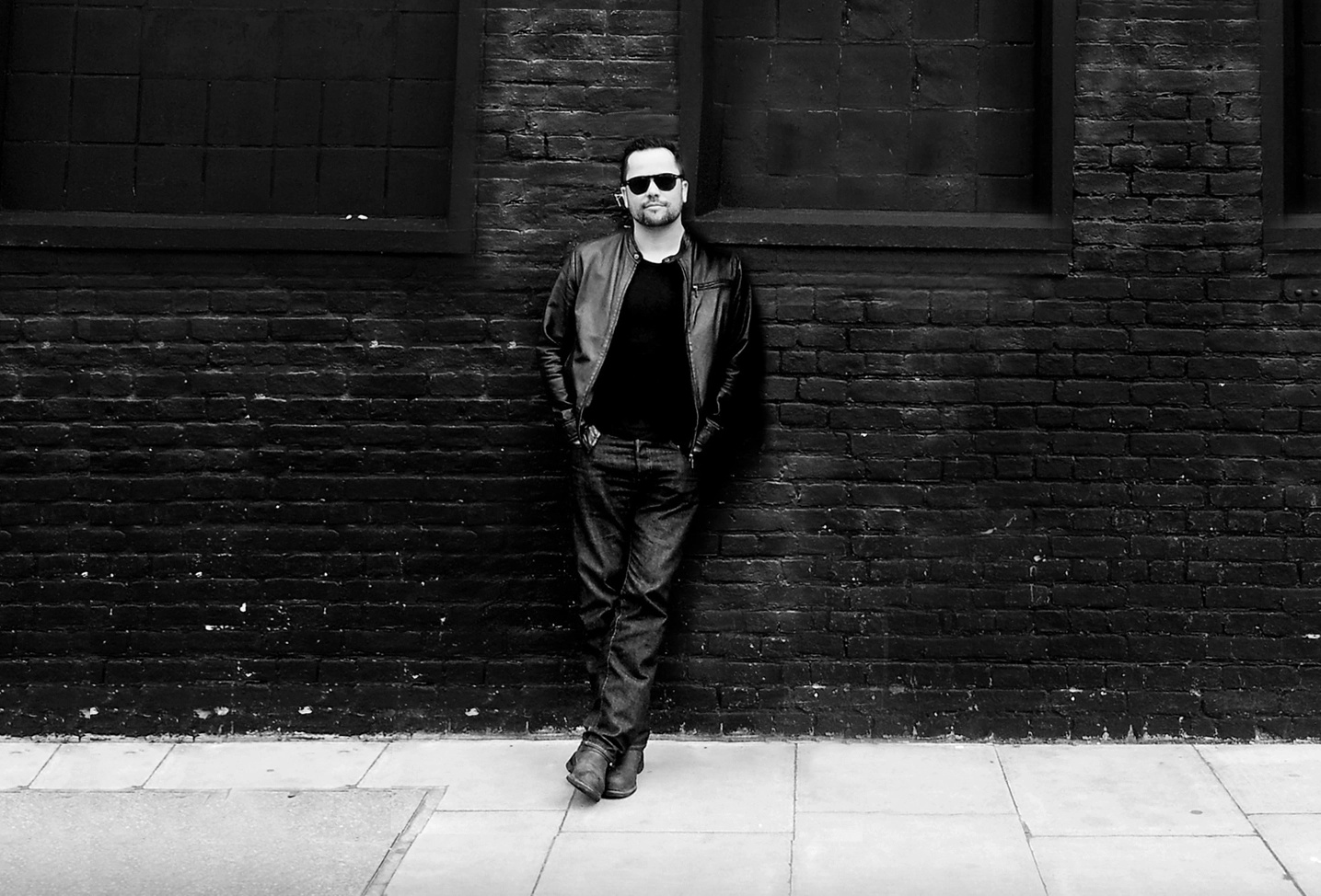 Eric CANTO : du Hellfest aux Rencontres d’Arles, le photographe rock qui électrise la scène rock 13 Eric CANTO photographe