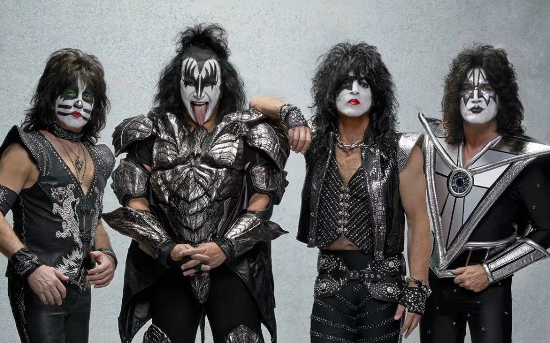 Kiss : le groupe maquillé qui a transformé le rock en spectacle éternel