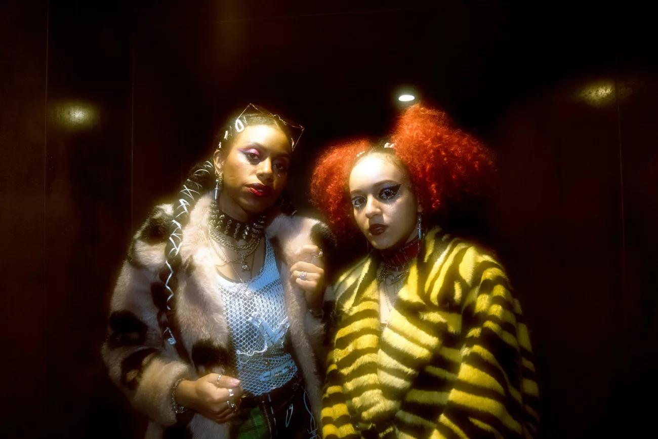 Nova Twins - Parasites & Butterflies Nova Twins - Parasites & Butterflies
