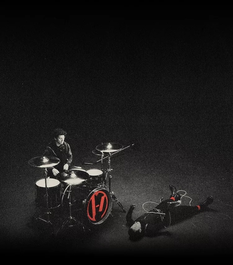 Twenty One Pilots - Breach