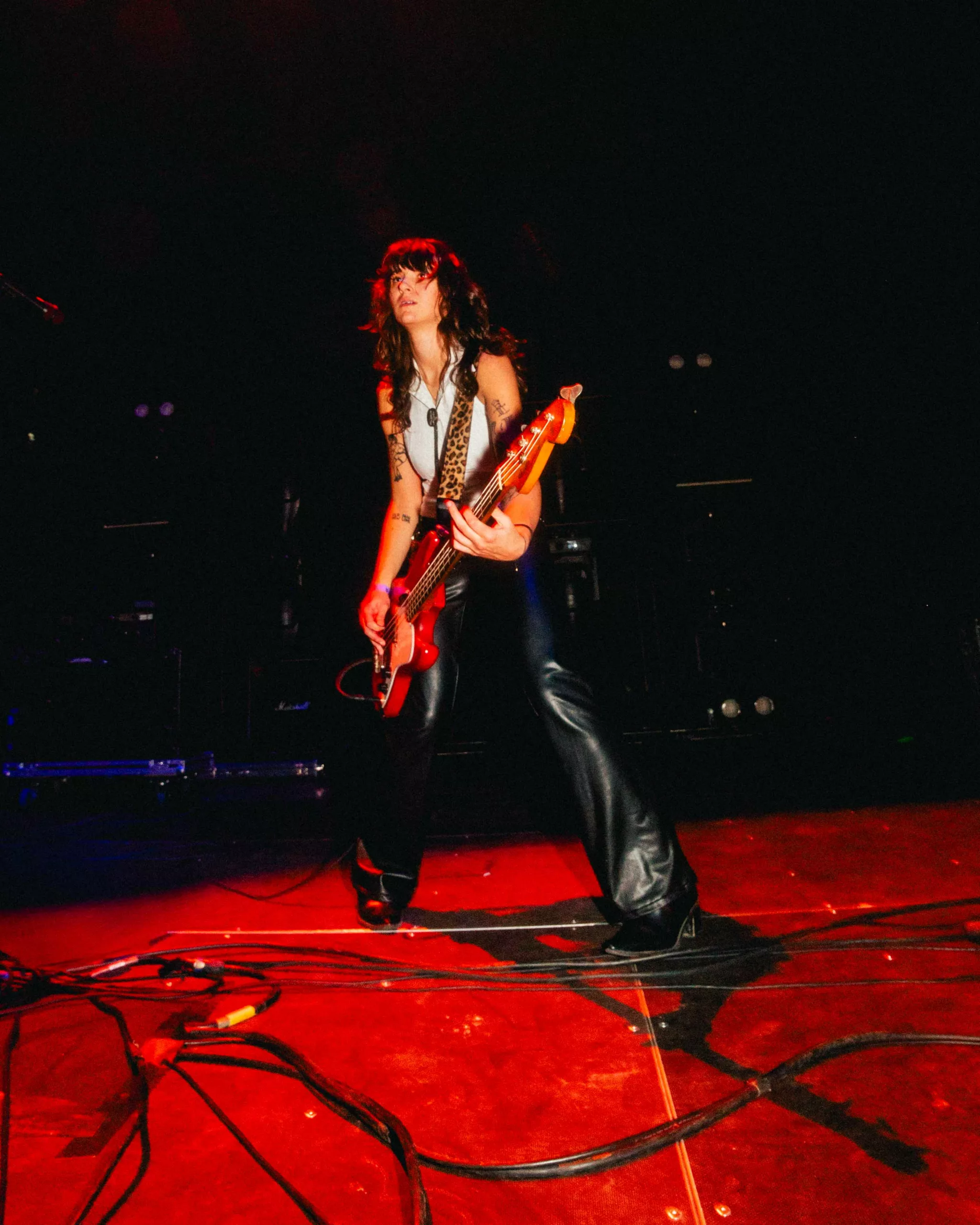 The Offspring embrase Paris : retour sur une soirée historique 7 2 Dynamite shakers live Paris phot by Arthur Loiseau scaled