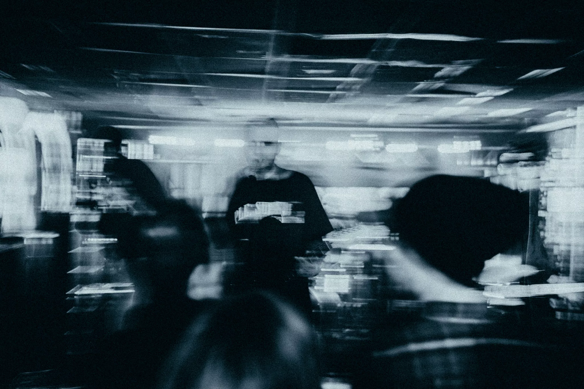 Moonball - Parallel Frame 1 moonball molotov marseille 36 1