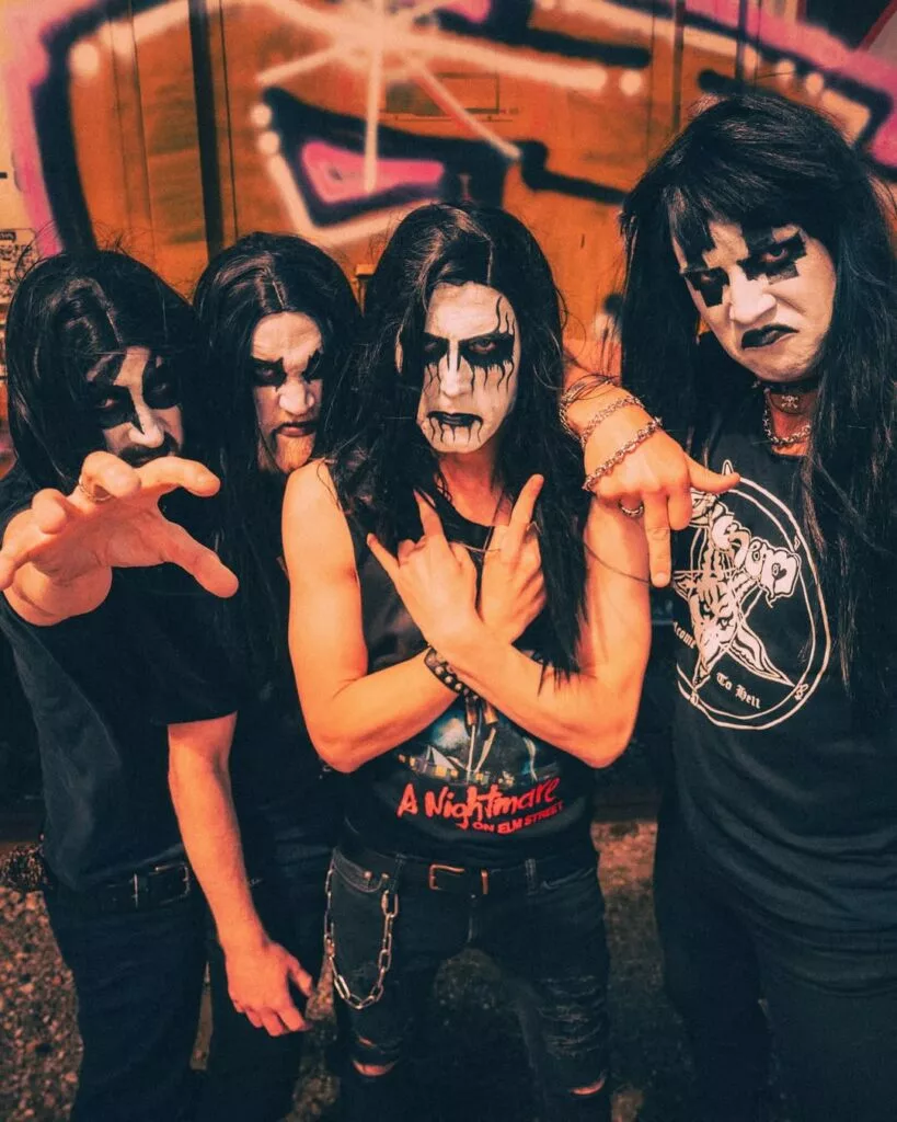 Interview : Royal Republic "Expect the Unexpected" 3 rock 819x1024 1