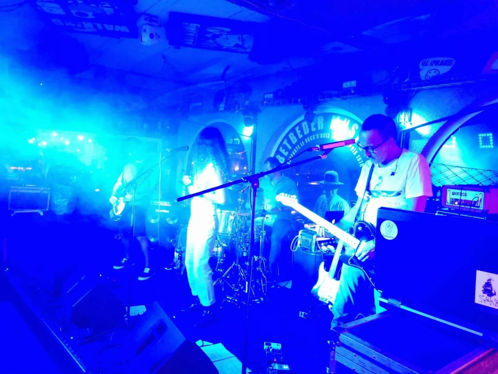 EXCLU – Amness dévoile son nouveau clip « The Smoke Of Dawn » EXCLU – Amness dévoile son nouveau clip « The Smoke Of Dawn »