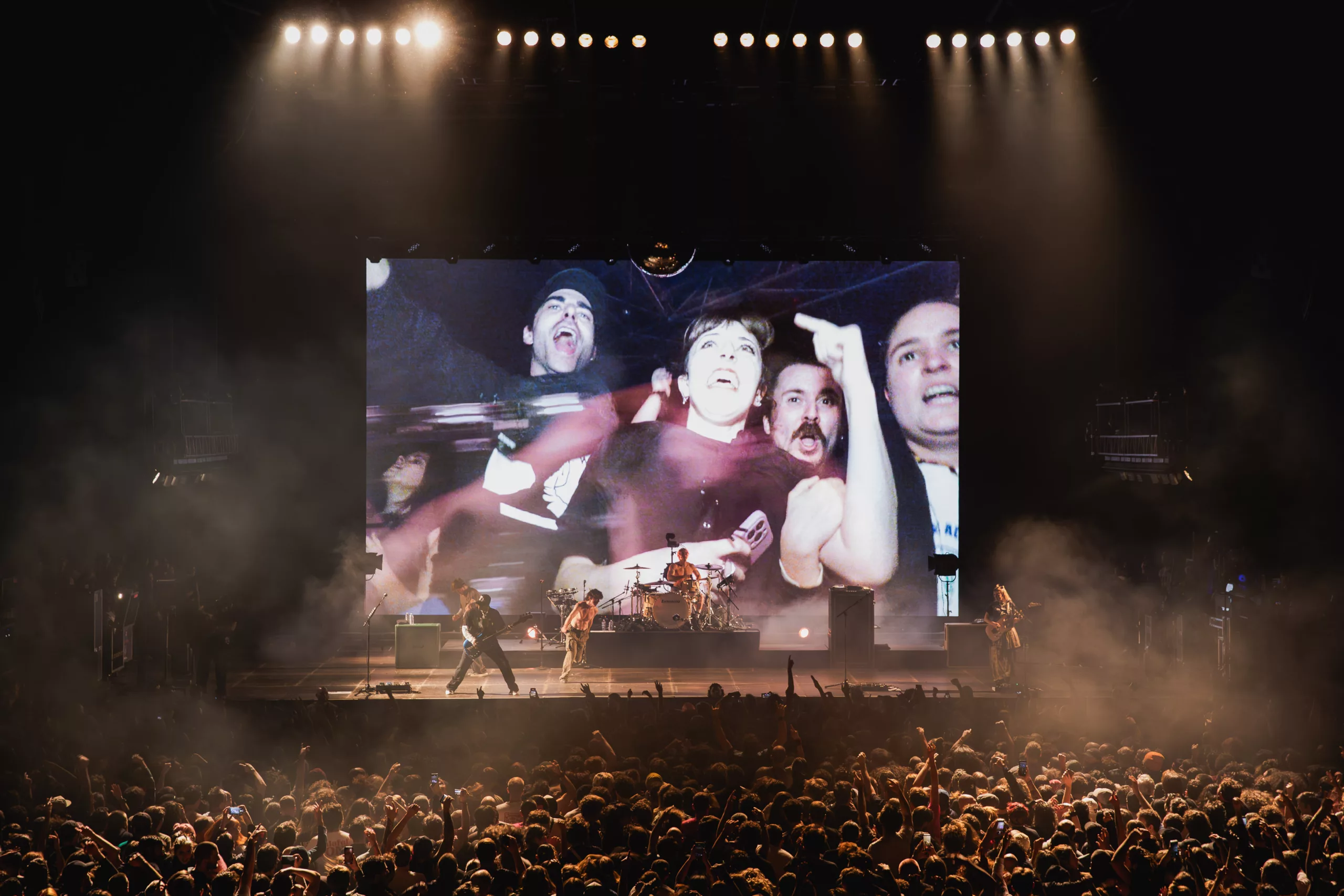 Turnstile au Zénith de Paris Turnstile au Zénith de Paris