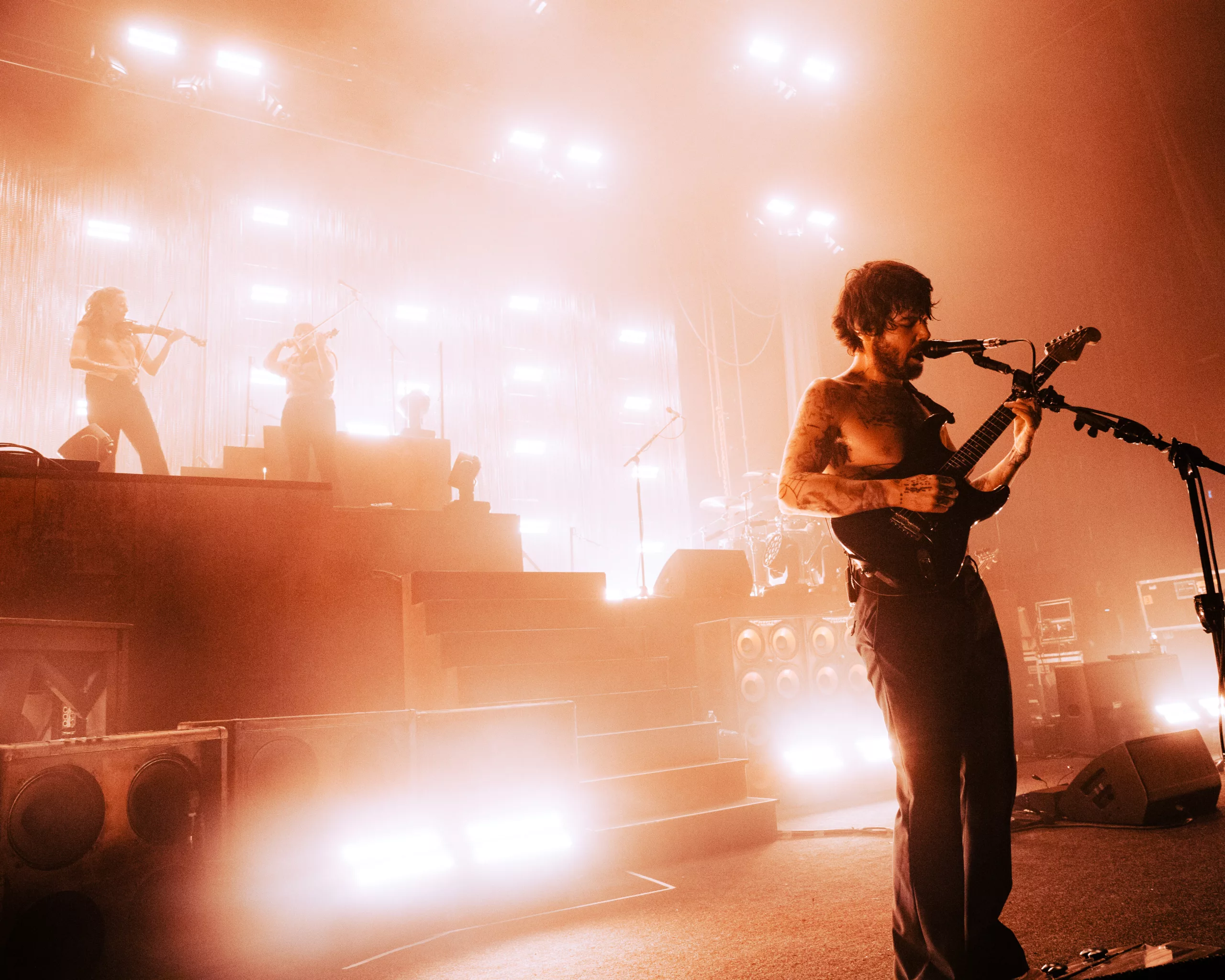 Biffy Clyro embrase l'Olympia ! 2 BIFFYC 15 scaled
