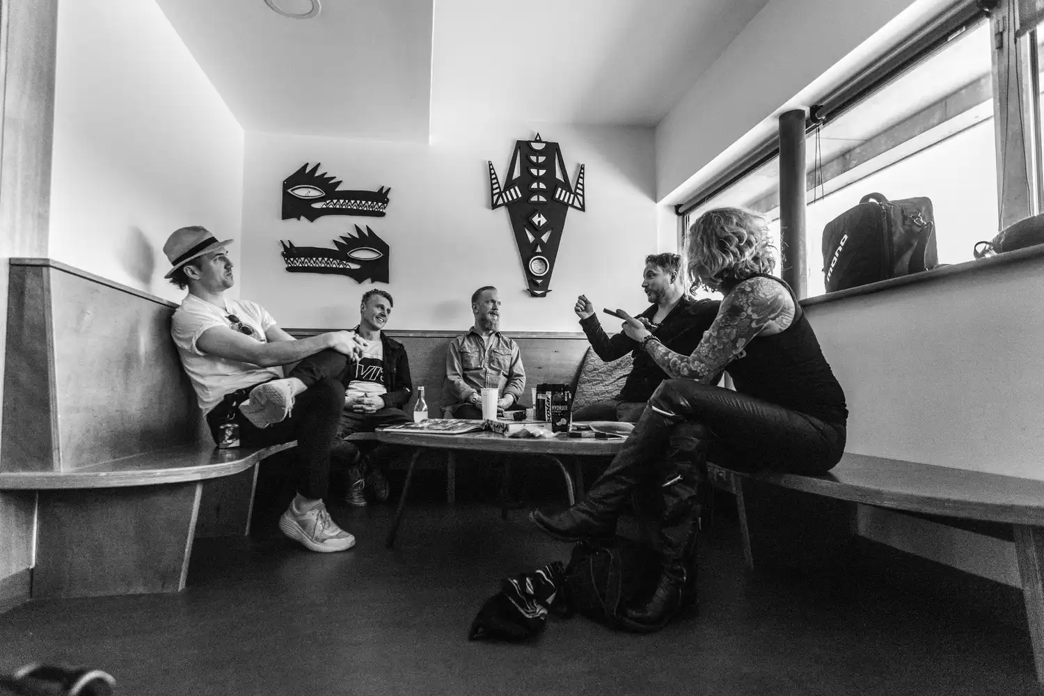 Interview - Royal Republic : Le chaos backstage 1 Royal republic photo Eric CANTO 1