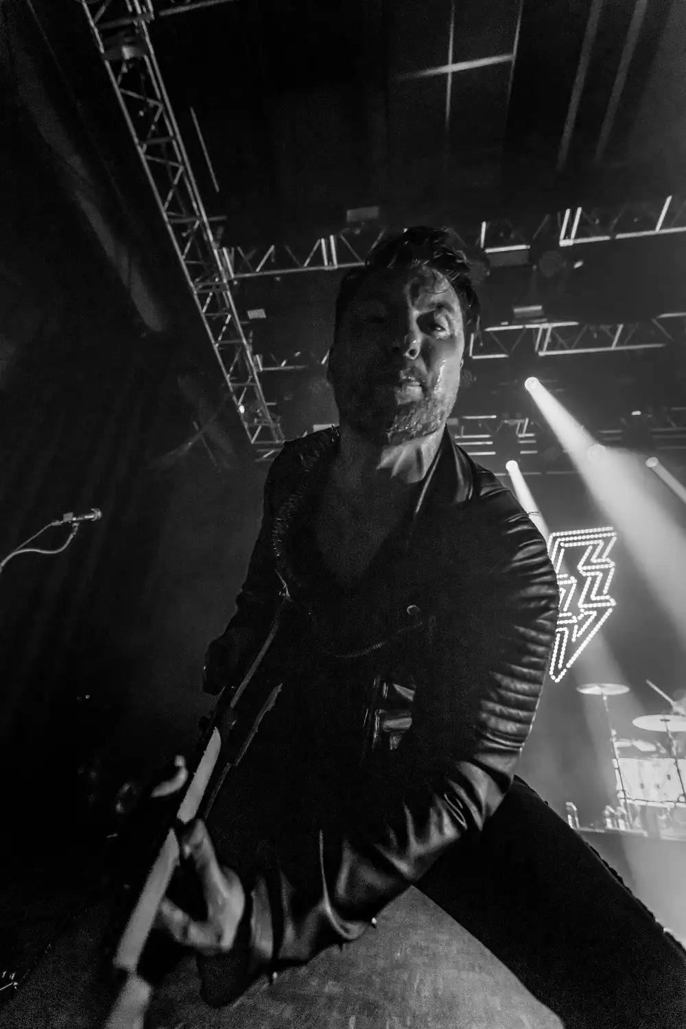 Interview - Royal Republic : Le chaos backstage 13 Royal republic photo Eric CANTO 11
