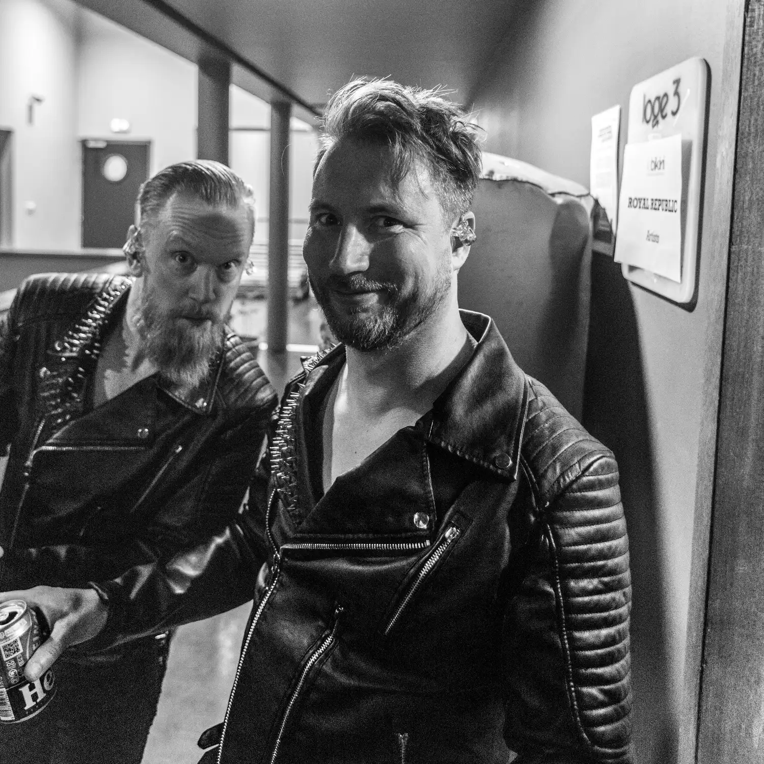 Interview - Royal Republic : Le chaos backstage 4 Royal Republic-photo-Eric CANTO