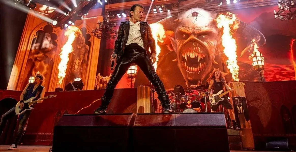 csm iron maiden live
