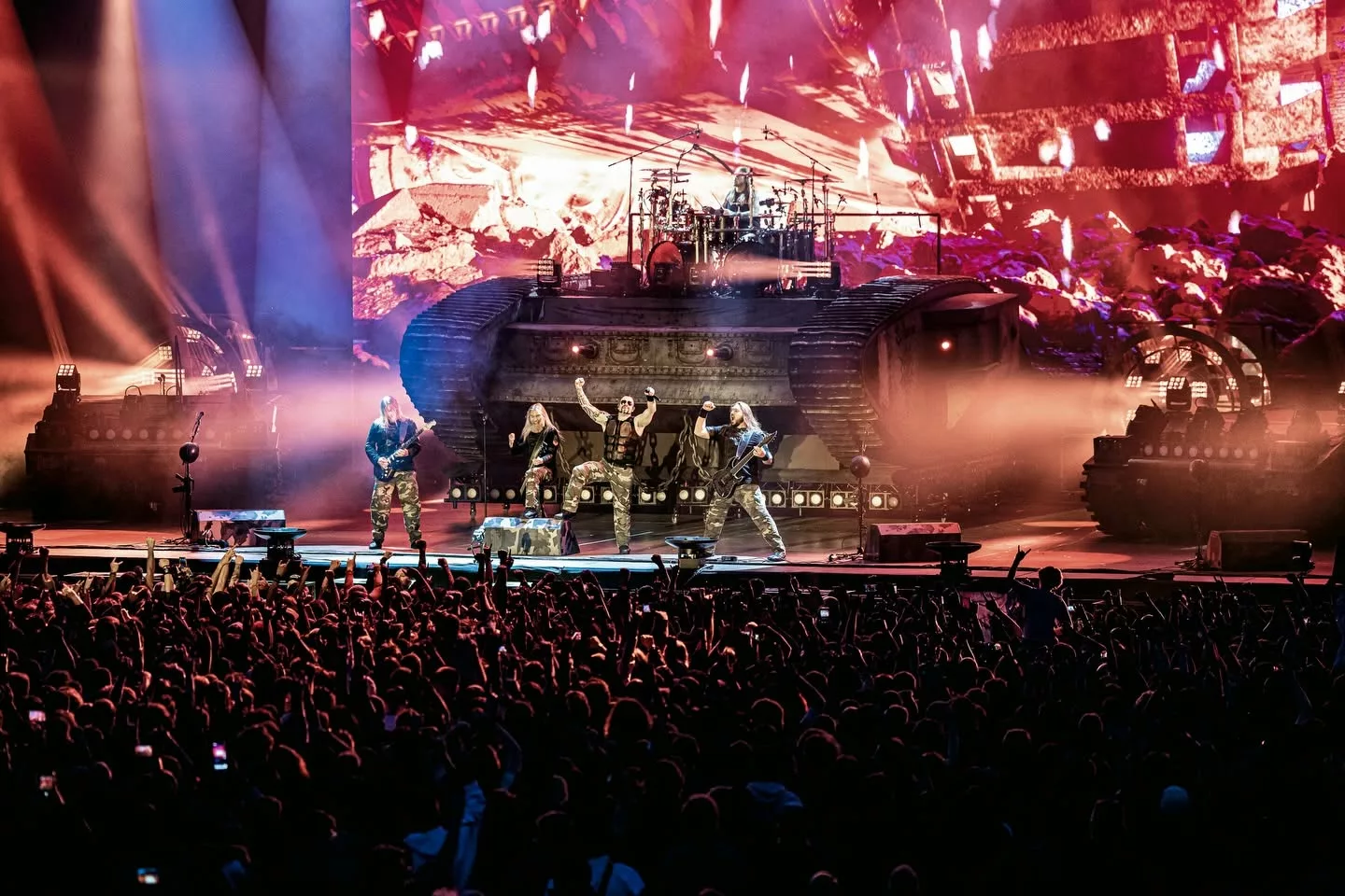 Heavy Week-End 2026 à Nancy - gros son et cotillons enflamment la maison 19 SABATON 1