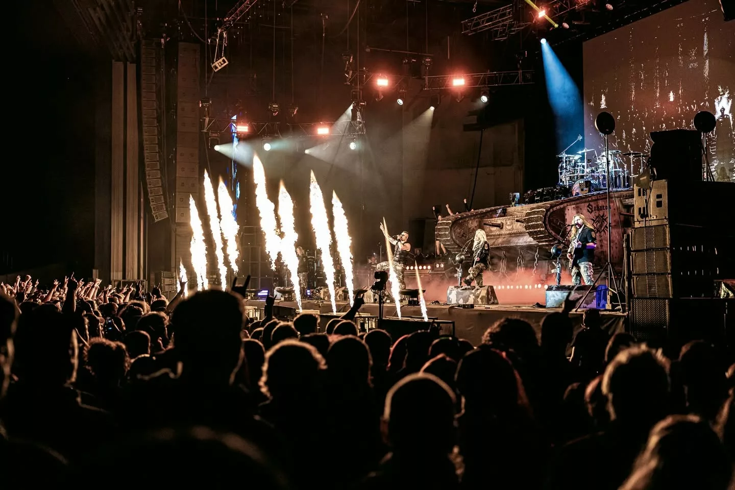 Heavy Week-End 2026 à Nancy - gros son et cotillons enflamment la maison 21 SABATON 9
