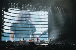 WEB 20260619 FOOFIGHTERS PARISLADEFENSEARENA APOLLINECORNUET 6745