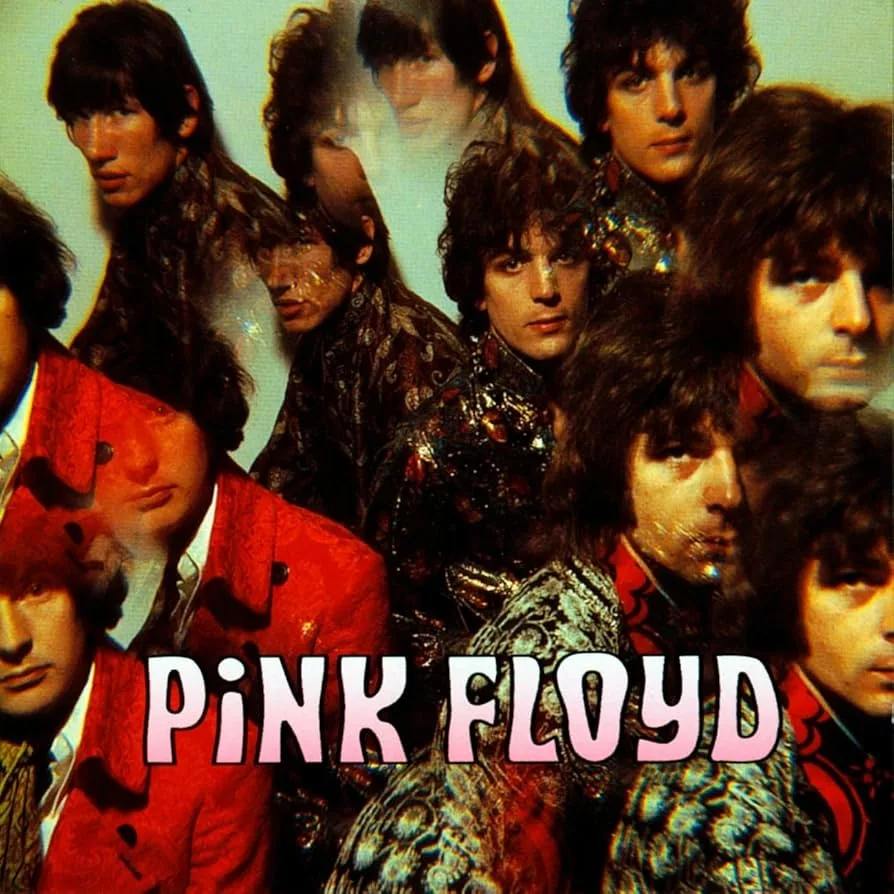 10 albums hallucinés : quand l’acide a fait tourner les bandes 1 Piper at the gates of dawn album cover credits Pink Floyd