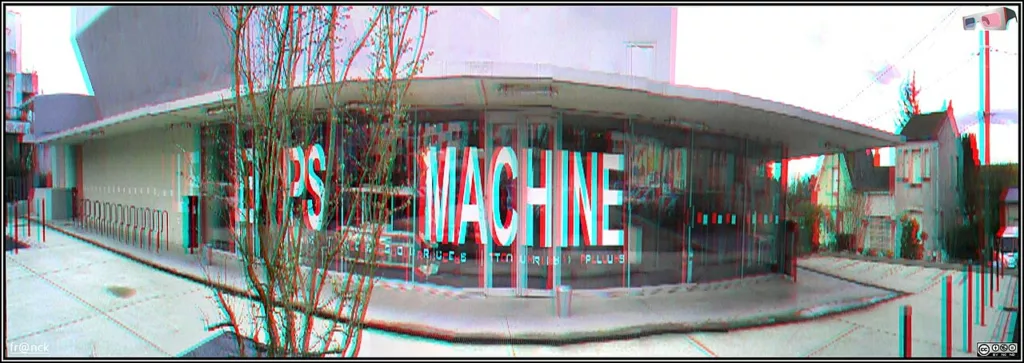 Le Temps Machine, Joué Les Tours - FRANCE/ Salle de spectacle et studio d'enregistrement // Anaglyphe 3D, utilisez des lunettes rouge/cyan