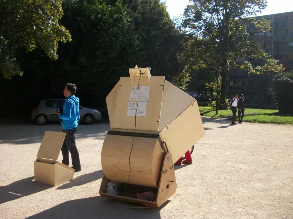 Open Bidouille Camp event ont october, 17th, 2015 at la Bobine, Parc Paul Mistral, Grenoble, Isère, France